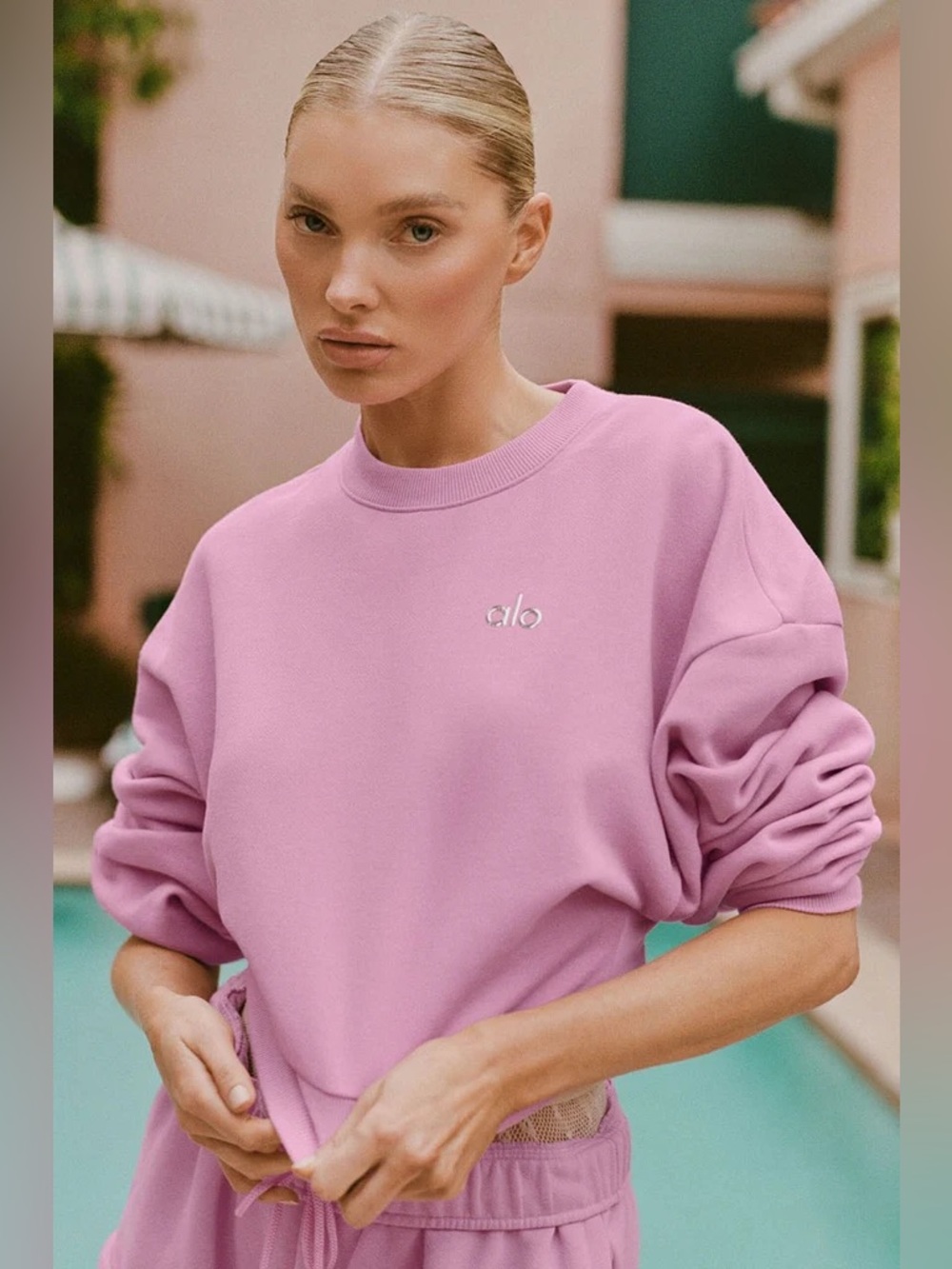 ALO Yoga Accolade Crewneck Candy Heart Pink Size Small
